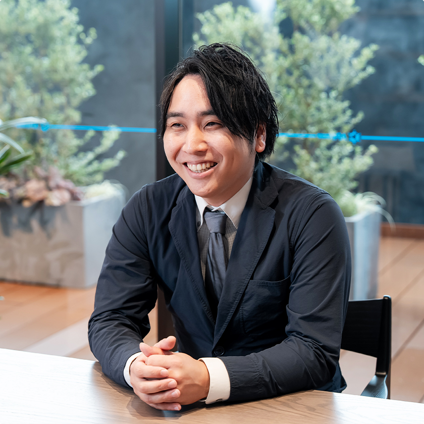 専務取締役  鳥羽 毅