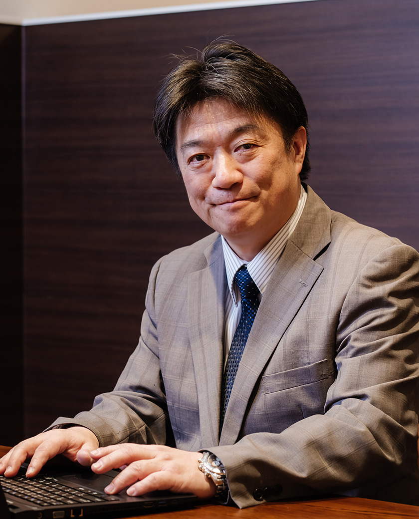 元木 英司